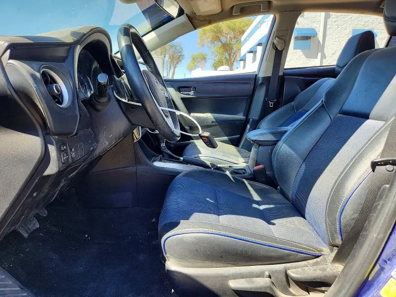 2018 TOYOTA COROLLA SE  