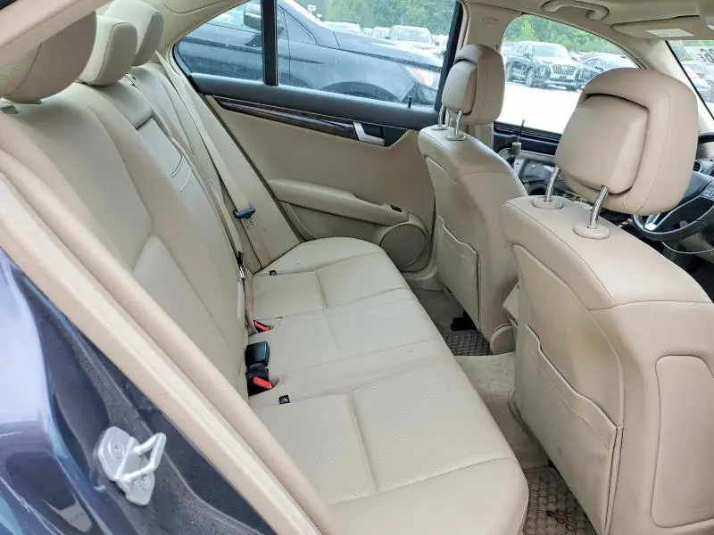 2013 MERCEDES-BENZ C 300 4MATIC  