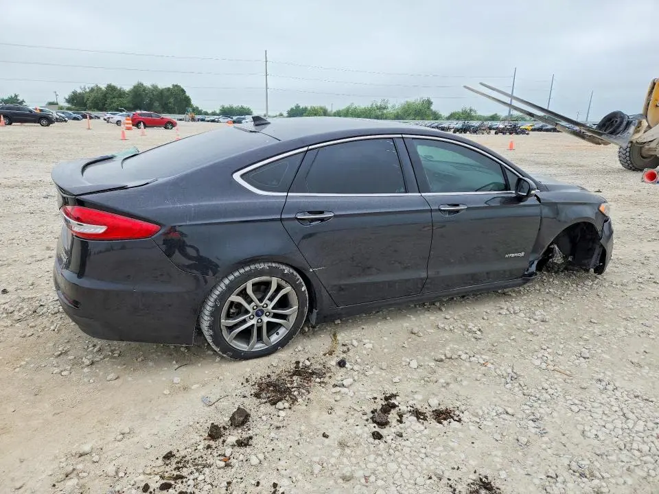 2019 FORD FUSION   