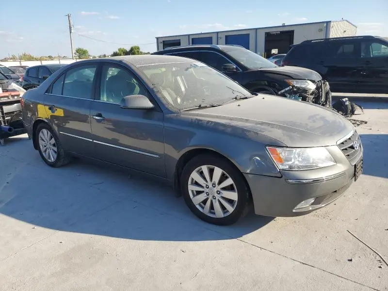 2010 HYUNDAI SONATA SE  