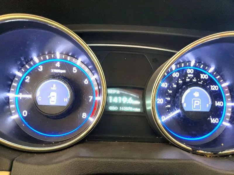 2013 HYUNDAI SONATA GLS  