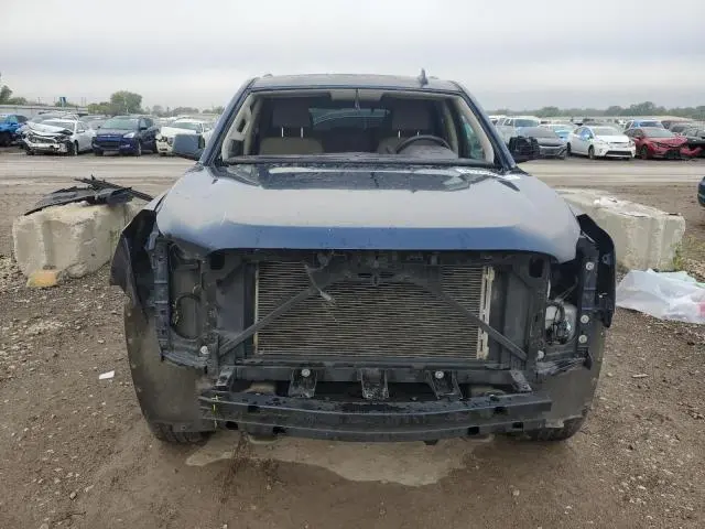 2017 GMC YUKON SLE  