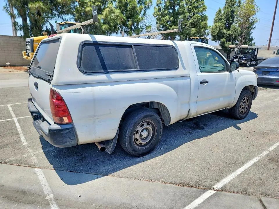 2014 TOYOTA TACOMA BASE  