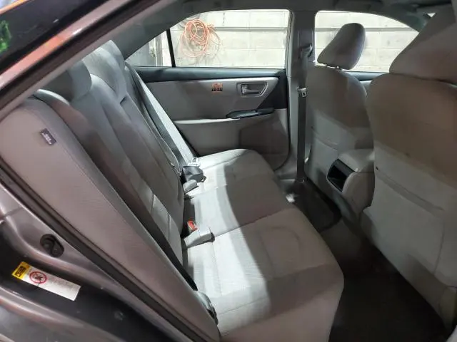 2015 TOYOTA CAMRY LE  