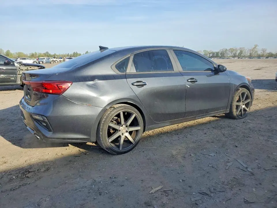 2019 KIA FORTE LXS  