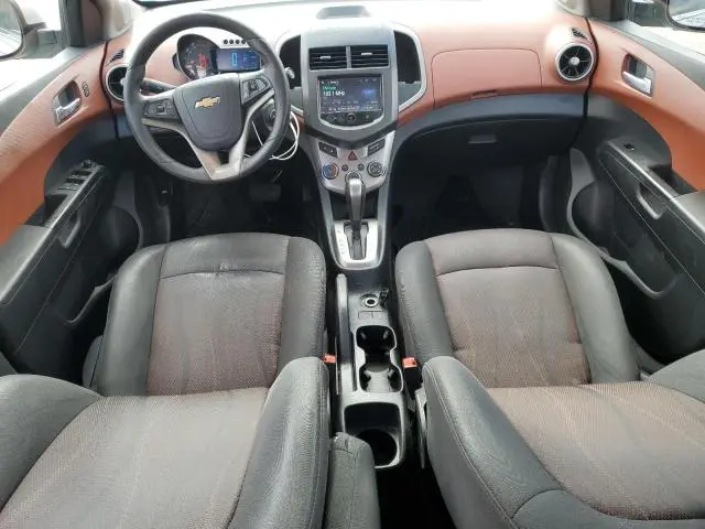 2016 CHEVROLET SONIC LT  