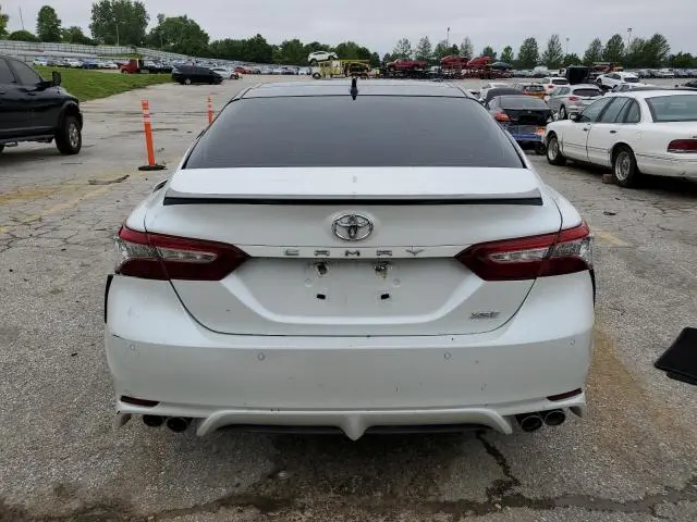 2018 TOYOTA CAMRY XSE  