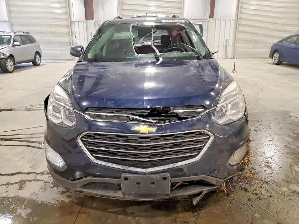 2017 CHEVROLET EQUINOX LT  