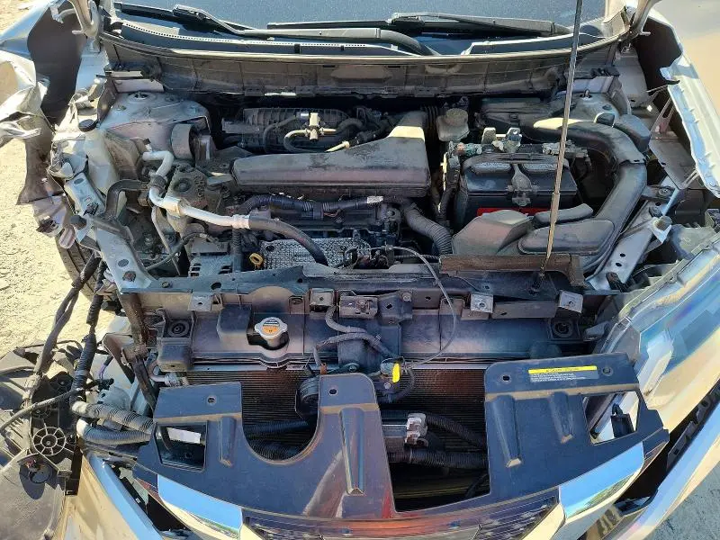 2017 NISSAN ROGUE SL  
