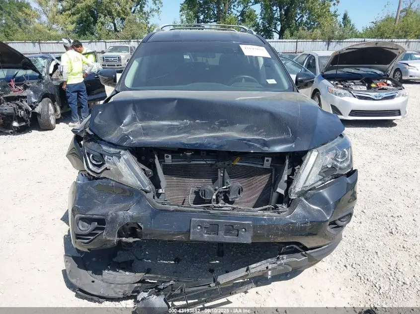 2019 NISSAN PATHFINDER S