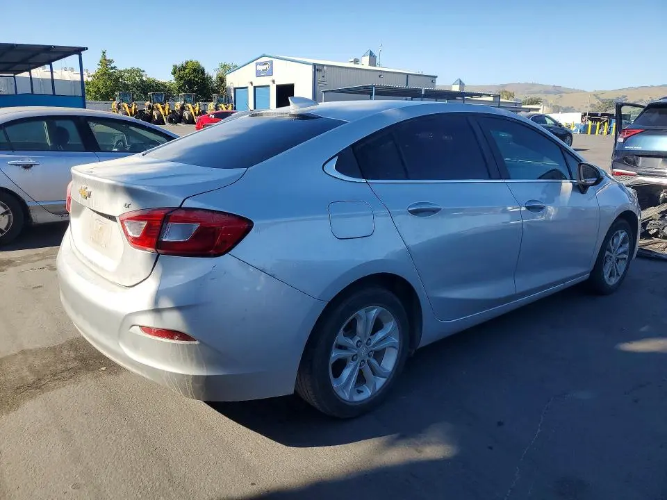 2019 CHEVROLET CRUZE LT  