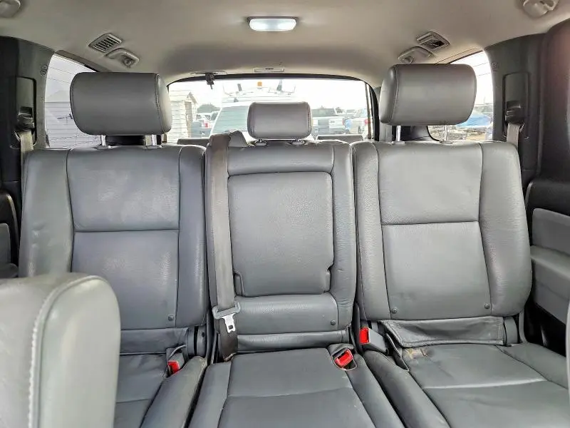 2011 TOYOTA SEQUOIA SR5  