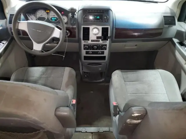 2010 CHRYSLER TOWN & COUNTRY LX  