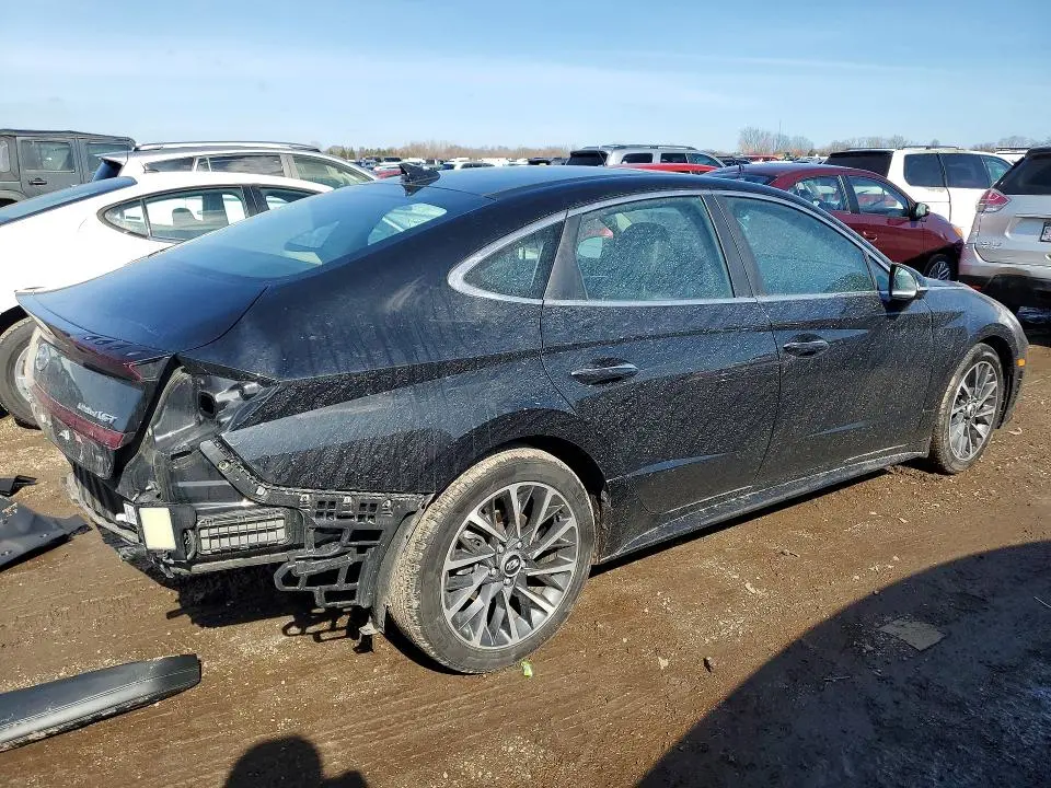 2022 HYUNDAI SONATA LIMITED  
