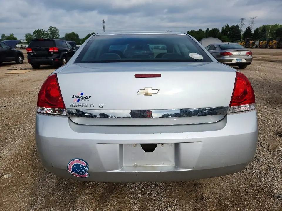 2010 CHEVROLET IMPALA LT  
