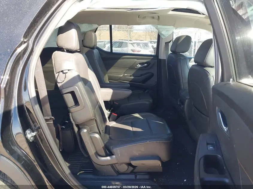 2020 CHEVROLET TRAVERSE AWD LT LEATHER