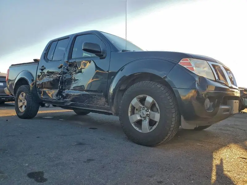 2012 NISSAN FRONTIER S  