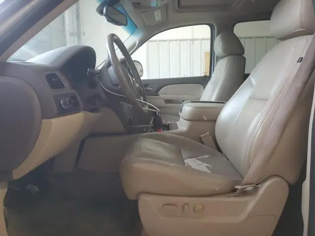 2011 CHEVROLET SUBURBAN C1500 LTZ  