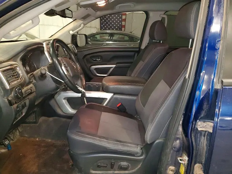 2021 NISSAN TITAN SV  