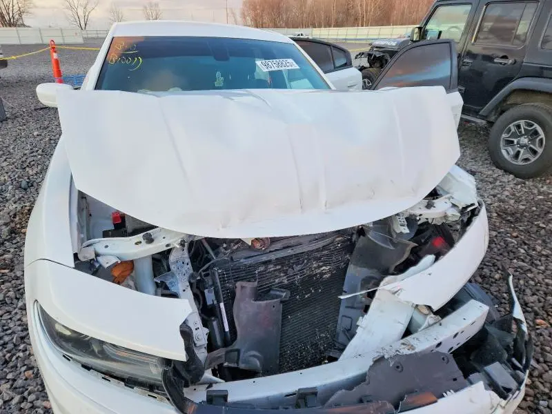 2021 DODGE CHARGER SXT  