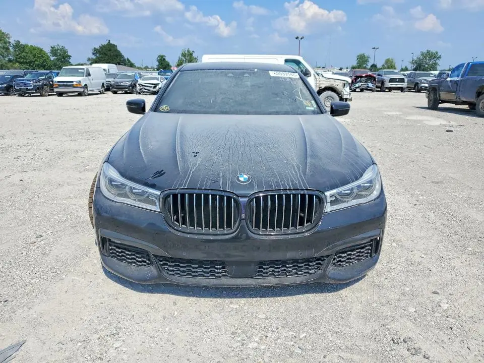2018 BMW 750 XI  