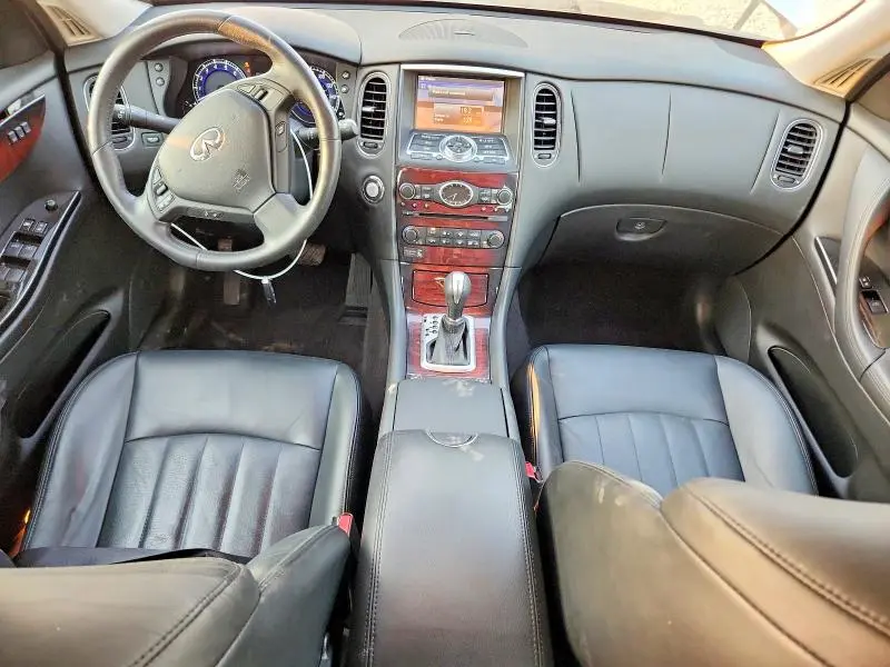 2017 INFINITI QX50 BASE  