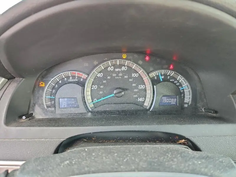 2012 TOYOTA CAMRY BASE  