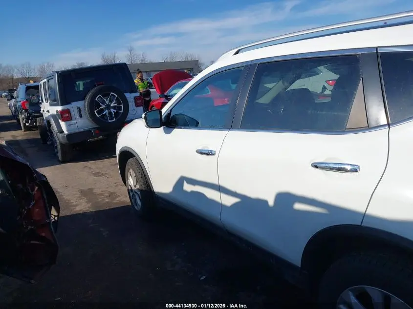 2016 NISSAN ROGUE SV