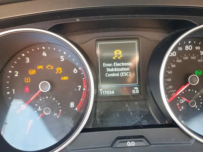 2018 VOLKSWAGEN TIGUAN S  