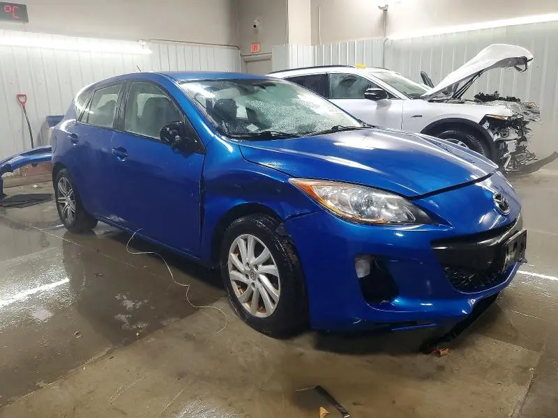 2012 MAZDA 3 I  