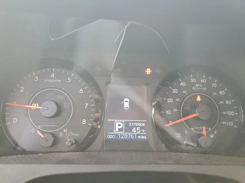 2015 TOYOTA SIENNA   