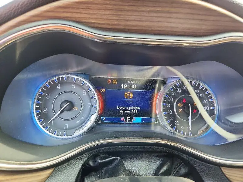 2016 CHRYSLER 200 C  