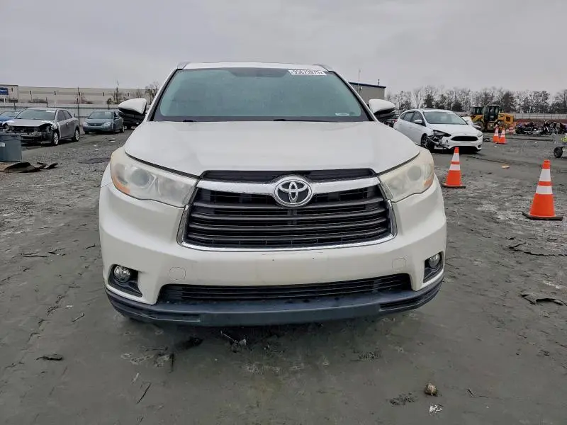 2014 TOYOTA HIGHLANDER XLE  
