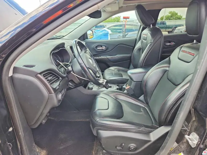2019 JEEP CHEROKEE TRAILHAWK  