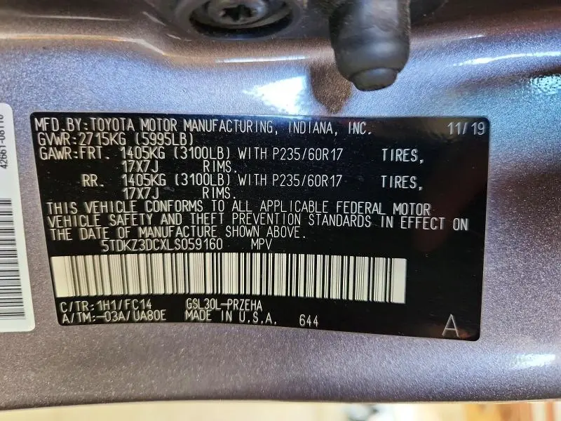 2020 TOYOTA SIENNA LE  