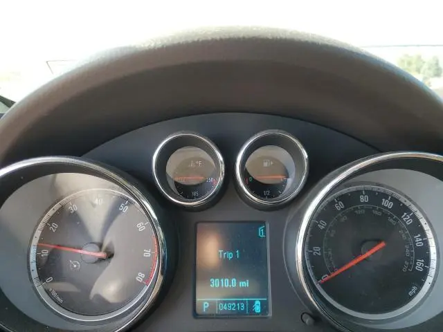 2011 BUICK REGAL CXL  