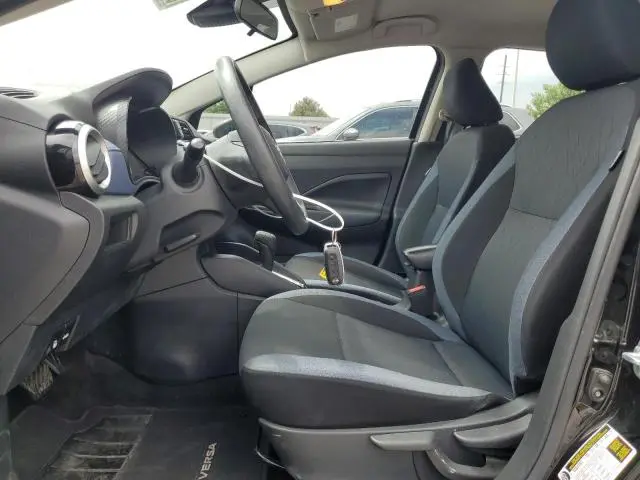 2023 NISSAN VERSA SV  