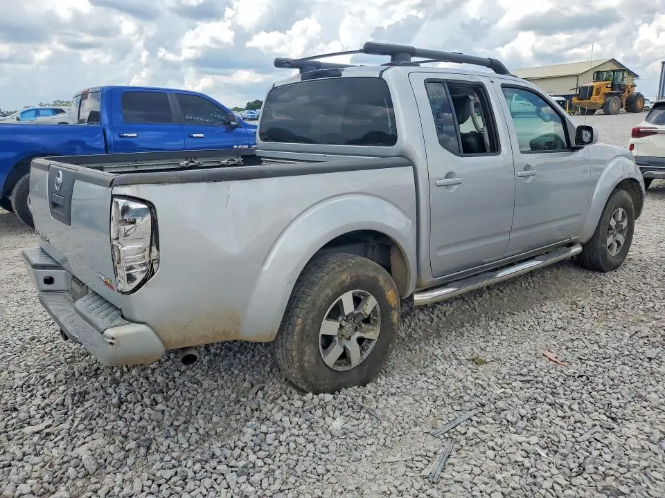 2012 NISSAN FRONTIER S  