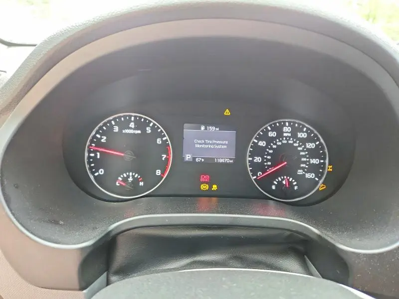 2021 KIA SELTOS LX  