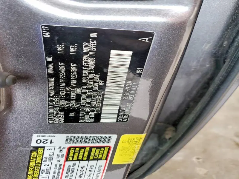 2017 TOYOTA SIENNA XLE 8-PASSENGER  