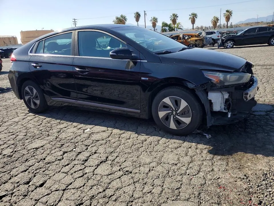 2018 HYUNDAI IONIQ SEL  