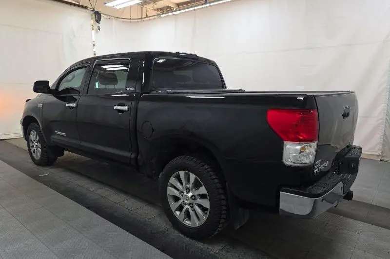 2013 TOYOTA TUNDRA PLATINUM  