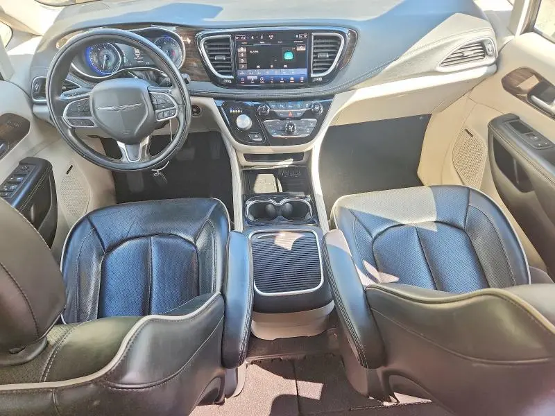 2022 CHRYSLER PACIFICA LIMITED  