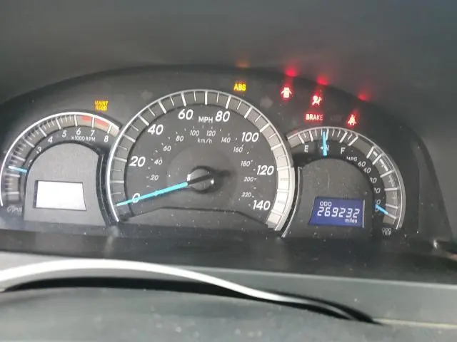 2012 TOYOTA CAMRY BASE  