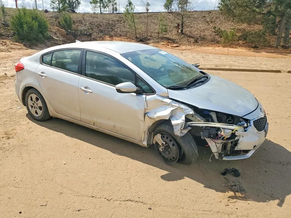 2015 KIA FORTE LX  