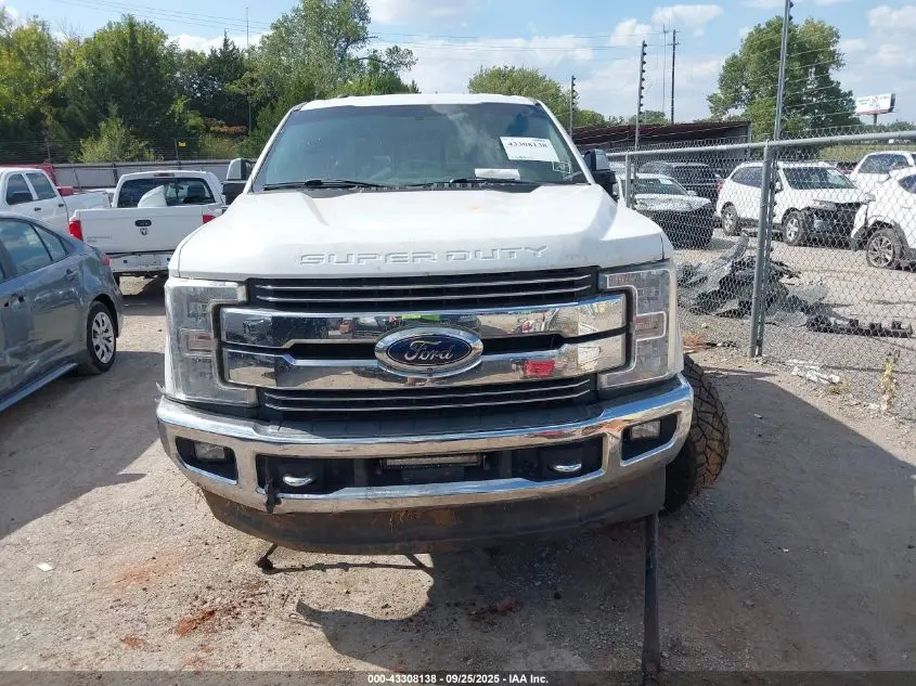 2017 FORD F-250 LARIAT