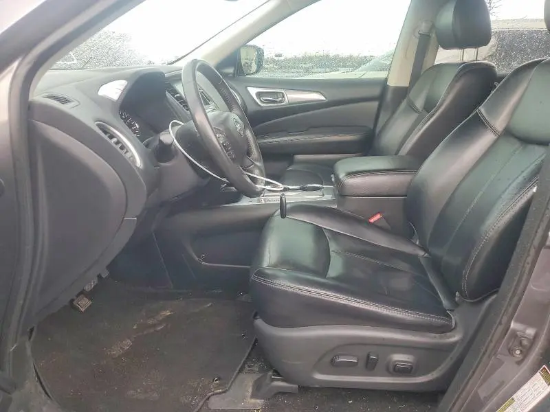2018 NISSAN PATHFINDER SL  