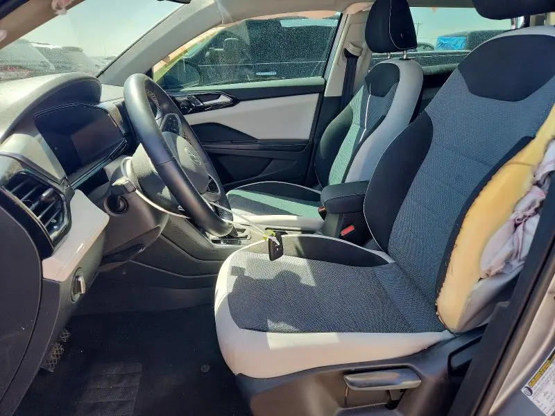 2025 VOLKSWAGEN TAOS S  