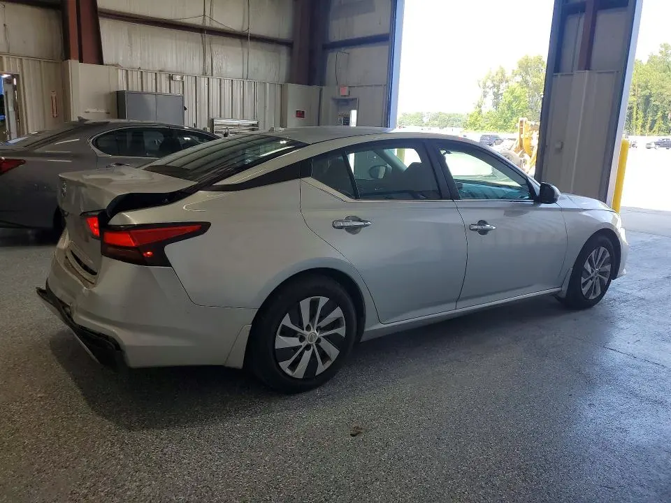 2019 NISSAN ALTIMA S  