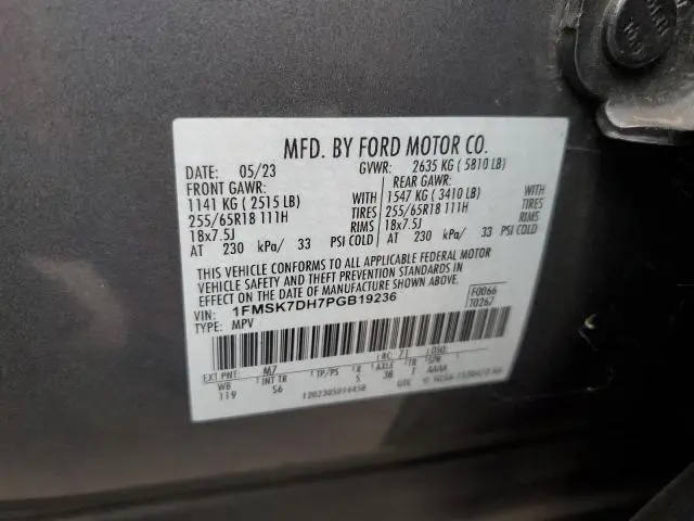 2023 FORD EXPLORER XLT  